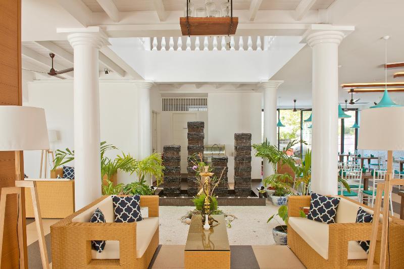Crystal Sands Beach Hotel At Maafushi Ngoại thất bức ảnh