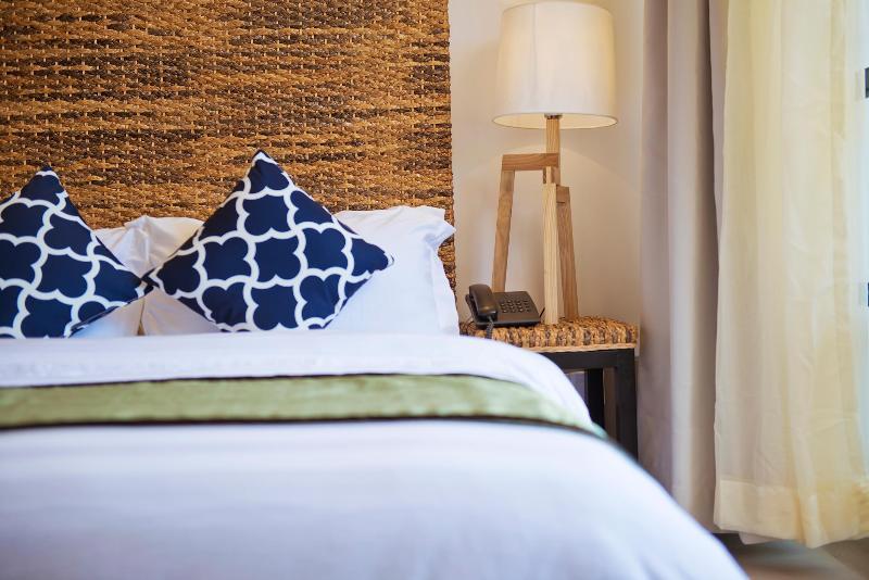 Crystal Sands Beach Hotel At Maafushi Ngoại thất bức ảnh
