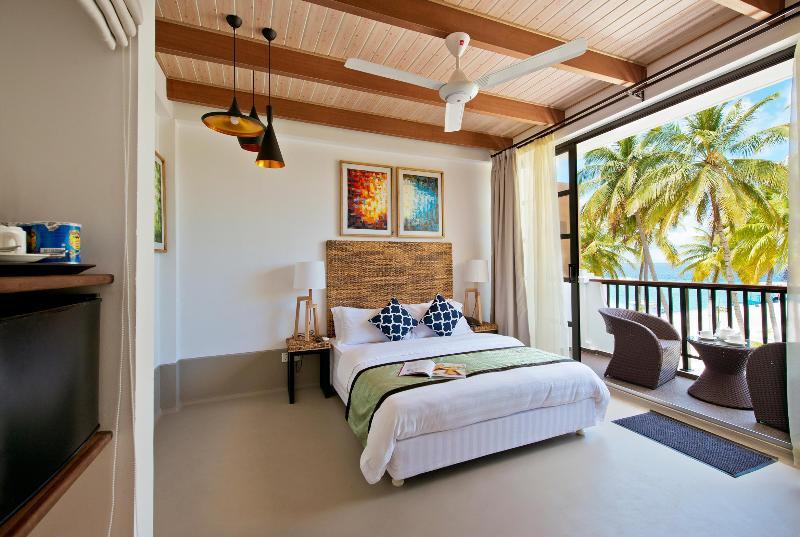 Crystal Sands Beach Hotel At Maafushi Ngoại thất bức ảnh