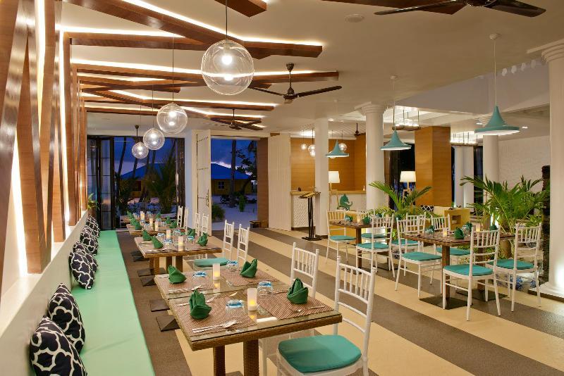 Crystal Sands Beach Hotel At Maafushi Ngoại thất bức ảnh